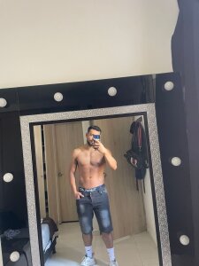 samuel_hayes Public Pic 3