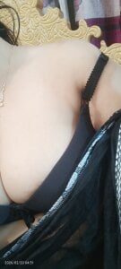 black saree with beauty queen❤️😘 de Beauty_Queen_Soniya  7 Imagens