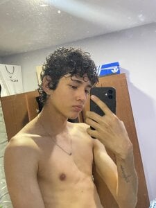 Luca_Moon_ Public صورة واحدة|Luca_Moon_ Public صورتان|Luca_Moon_ Public  4 صور|Luca_Moon_ Public  4 صورة