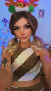 Lila_bratzz Christmas is here! 🎅🏼🎁 Pic