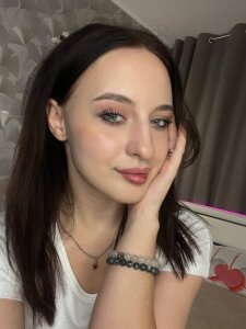 TalishaSturdy happiness, smile and comfort🥰 Pic 2