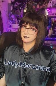 Selfies de LadyMarzanna  2 Imagens