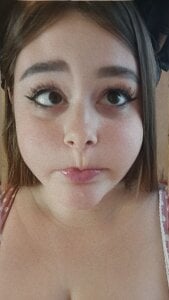 emilia_keating Public Pic 3