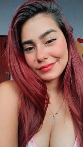 Explosive-couple Public Pic 4