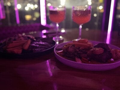 Natasha_Smith09 Celebrating a Valentine’s night 🌹 Foto 3