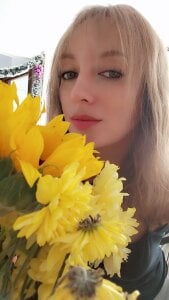 A little of me ✨ od TaniaBolton  2 snímek