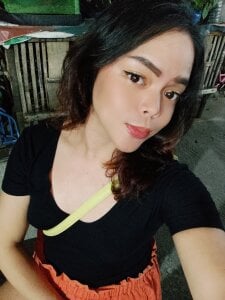 AsianDreamTS This is me Pic 4