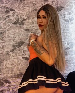 AileenGill Ass Pic 6