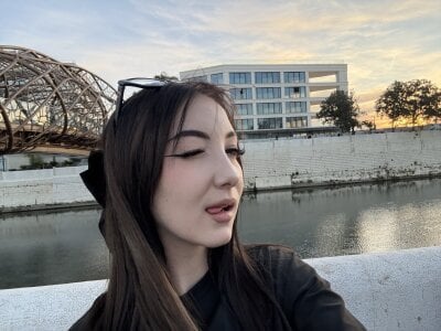 KarieDeever Public Pic 2