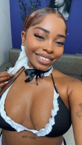 ShantalGomes A very naughty housekeeper 😈 Pic 5