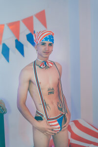 SebasFallon 4TH OF JULY Pic 4