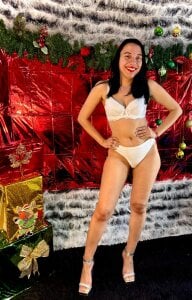 Lunahot68: "Silent nights, dangerous thoughts, irresistible energy." 😏❄️ ( 2 фото)