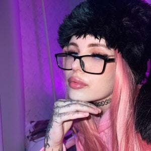 Eva_Sonic I have blue eyes Pic 2