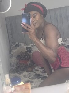 puca_ebony in the privacy of my home Foto 2