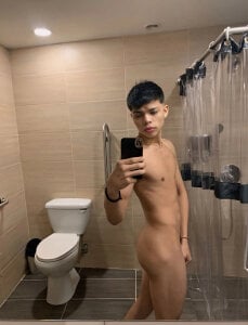Zacktorres_ Sexy photos Bilde 3