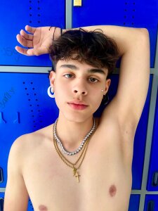 Owen_Lee1 After The Game ;) Pic 3