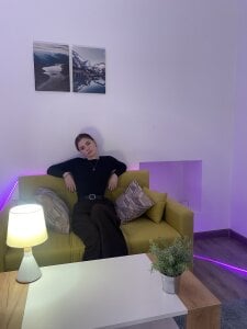 AngelesBenitz Public Pic 2