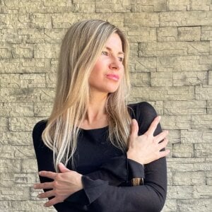 AlisaWhiteness Public Gambar 5