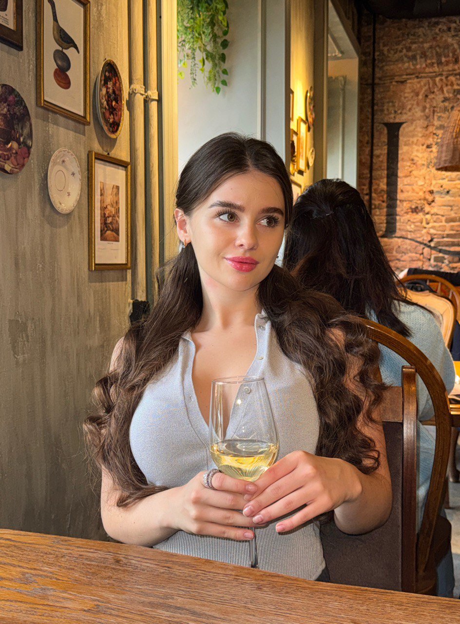 olivia_farrell
