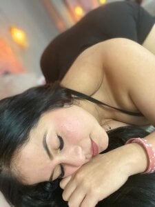 XiommyMorriss Casual & Sexy Pic 2