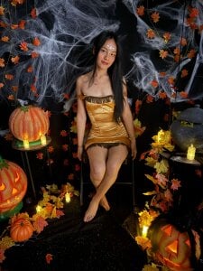 Sammy-Walker HALLOWEEN PARTY Pic 6