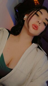 Alisssa_damore_a Public Gambar 3