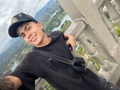 YOSEPH_20 kullanıcısının hello albümü -  fotoğraf