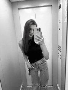 LaveraMeling Evening mode 🧠 รูป  2