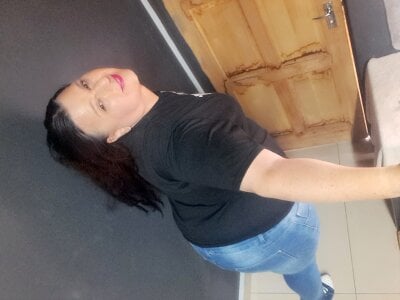 JadeTodd43 Thick Thighs Matter Pic 2