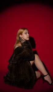 AngelicRice HOT RED Pic 2