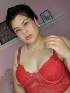 RED, YOUR FAVORITE COLOR NOW de adhara-walk  8 Imagens