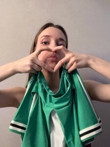 PetraHambelton my favorite image Pic 3