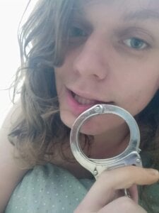 Jenny_Vargazz Kiss Pic 3