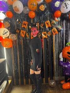WhiteKelly Happy Halloween 😈 Pic 2
