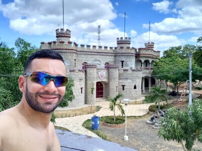 miketabarez Public Pic 6