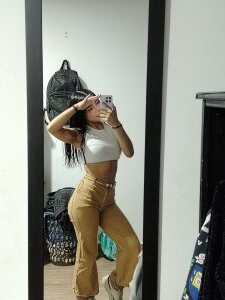 Talia_rougee: Public ( 4 фото)