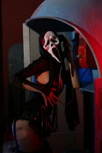 CarolReeves calls from scream🎃 📞 Pic 2