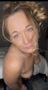 TimaMinaXoxo Public Pic 8