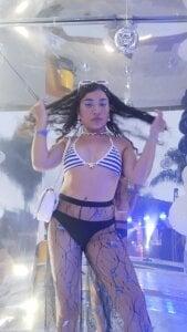 IvonnyCooper Pool Party Pic 6