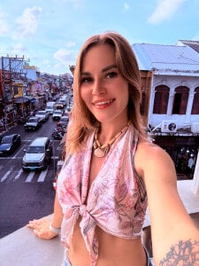 vi_onelle's XXX Nude Photo 4