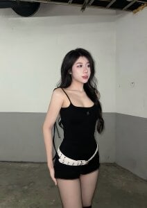 Join MisueHoli Live Sex Chat - Profiles, Reviews, & Porn