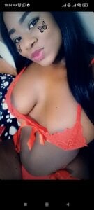 nikkijanee