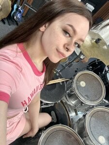 CheekySashaCharm Keep me in your heart💌 Pic 5