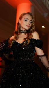 MelissaMelrey♟️🐈‍⬛🕯️ Bild 3