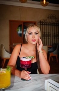 SophieBarnett 🖤 Dark glam 🖤 Immagine  7