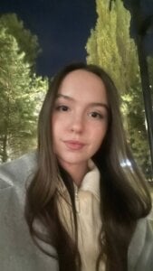 LisaSmiths Little walk after stream Pic 2