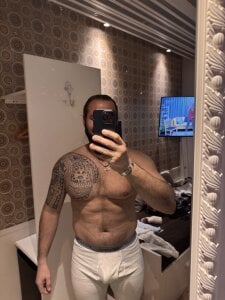 Public de Flowerdaddy@xh  4 photos