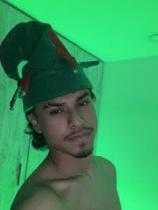 MathewAdams Sexy green Gambar 7