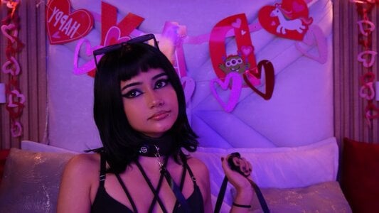 Suky_Doll's XXX Nude Photo 2