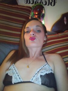 HotCouple3334